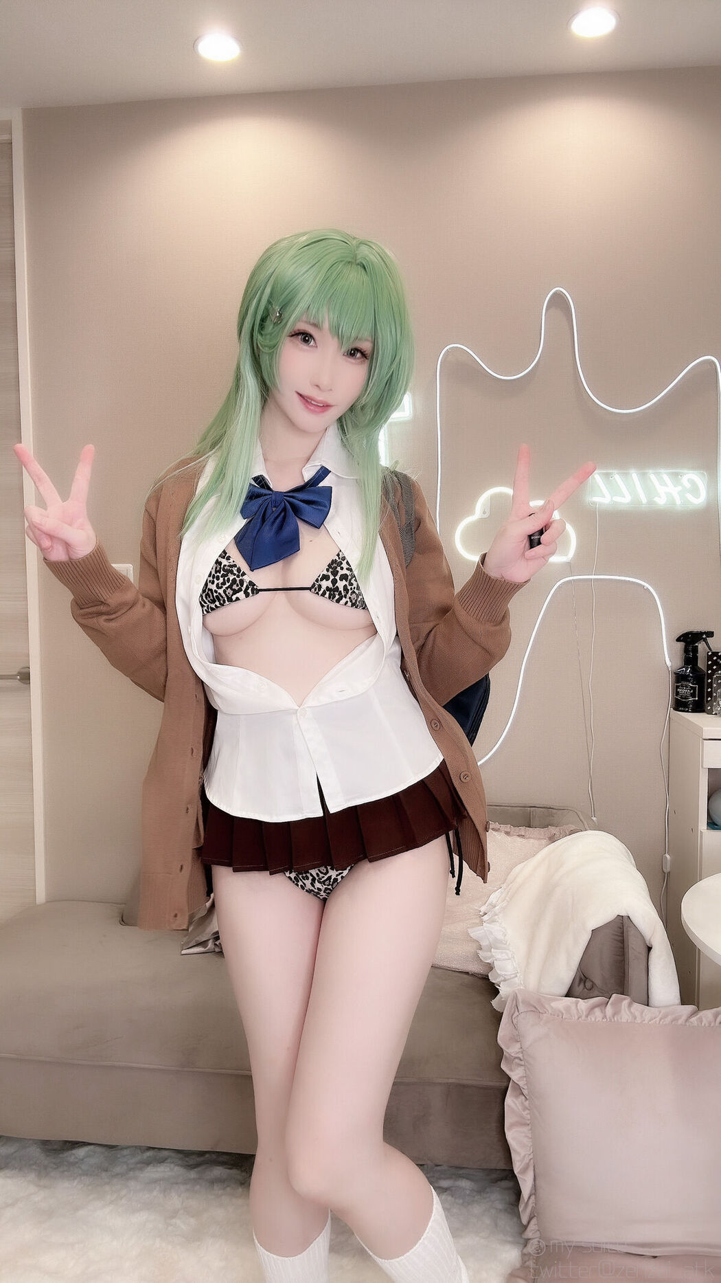 Coser@あつき Atsuki &#8211; Gal Suzuya Selfie ギャル鈴谷自撮り Part04 (61P)