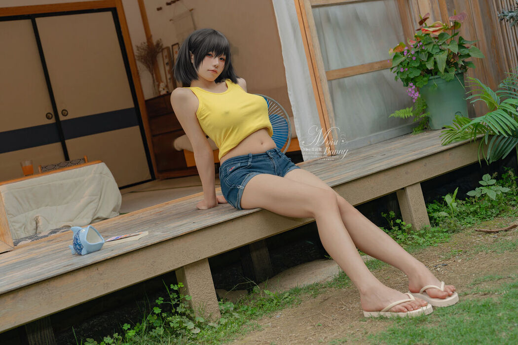 Coser@黏黏团子兔 &#8211; 8月作品 田舍生活 Part01 (49P &#8211; 1V)