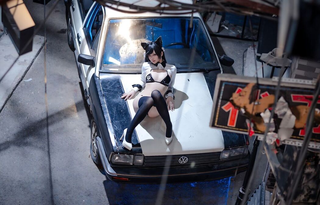 Coser@屿鱼 &#8211; 碧蓝航线 爱宕赛车服 Part01 (58P)