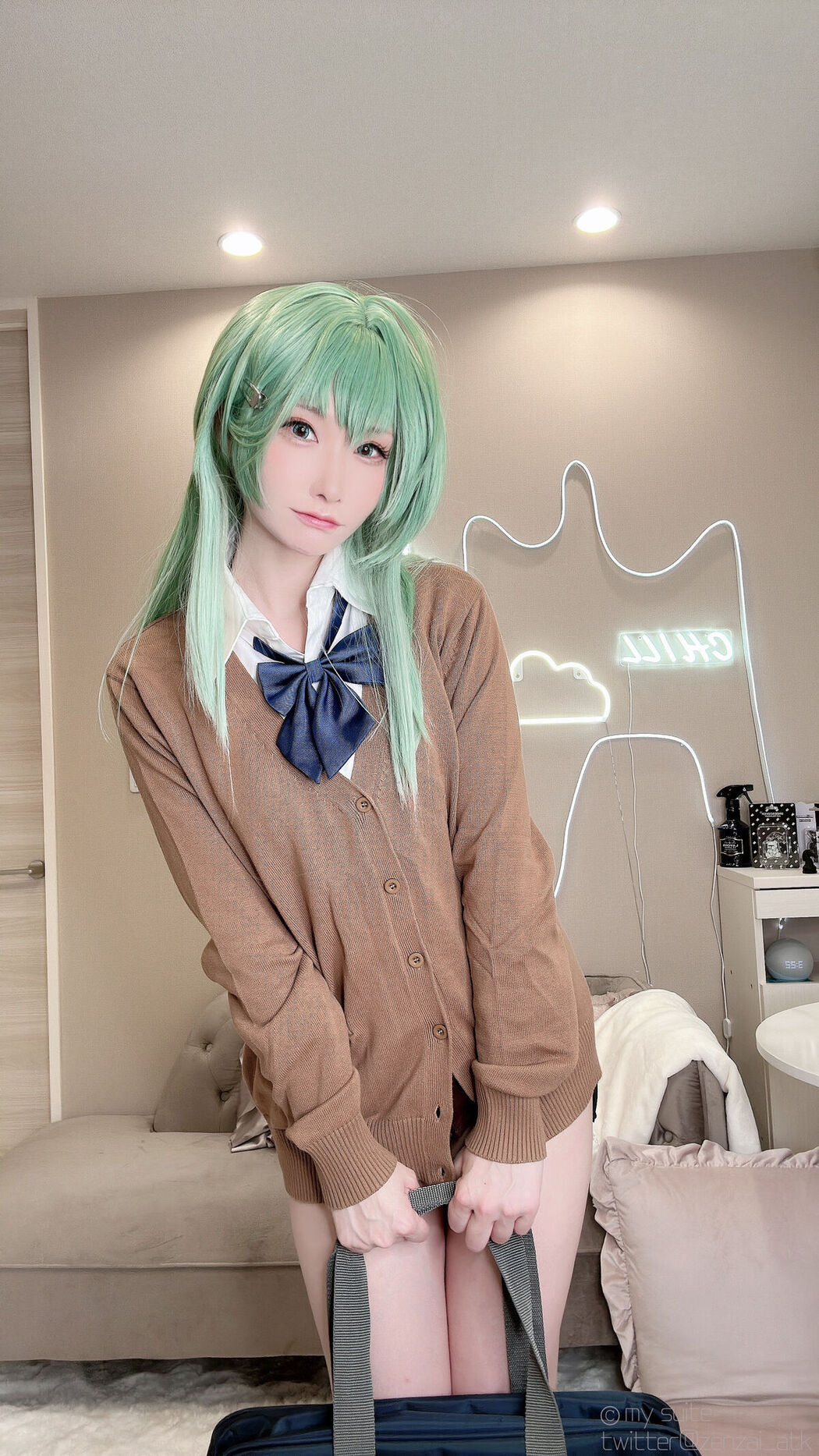 Coser@あつき Atsuki &#8211; Gal Suzuya Selfie ギャル鈴谷自撮り Part03 (61P)