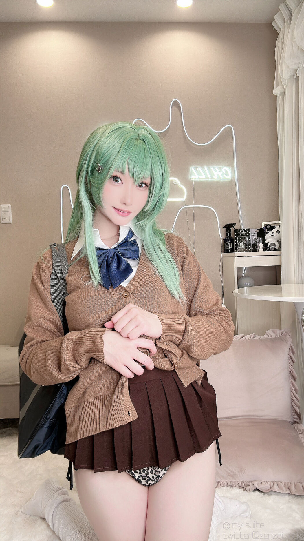 Coser@あつき Atsuki &#8211; Gal Suzuya Selfie ギャル鈴谷自撮り Part03 (61P)