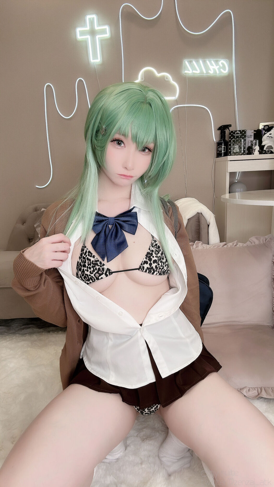 Coser@あつき Atsuki &#8211; Gal Suzuya Selfie ギャル鈴谷自撮り Part05 (60P)