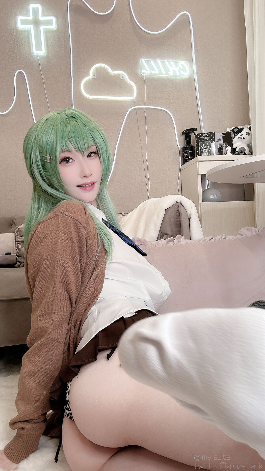 Coser@あつき Atsuki &#8211; Gal Suzuya Selfie ギャル鈴谷自撮り Part03 (61P)