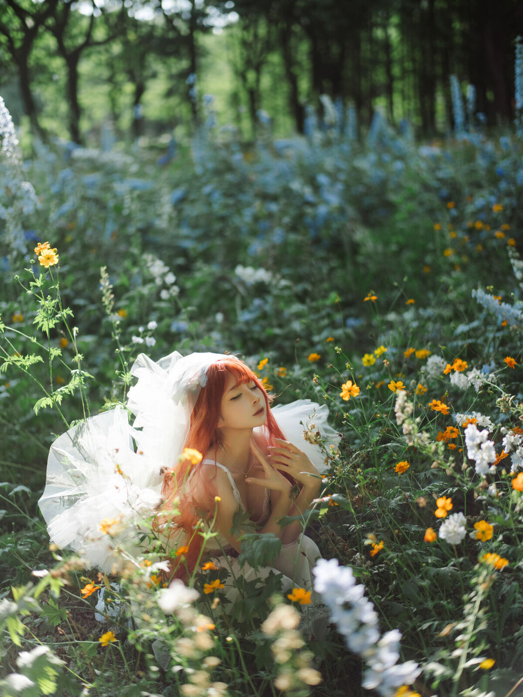 Coser@蠢沫沫 Chunmomo &#8211; 花丛婚纱 (67P)