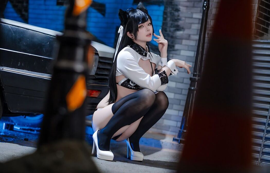Coser@屿鱼 &#8211; 碧蓝航线 爱宕赛车服 Part01 (58P)