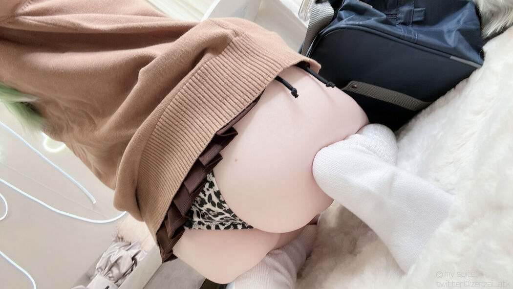 Coser@あつき Atsuki &#8211; Gal Suzuya Selfie ギャル鈴谷自撮り Part04 (61P)