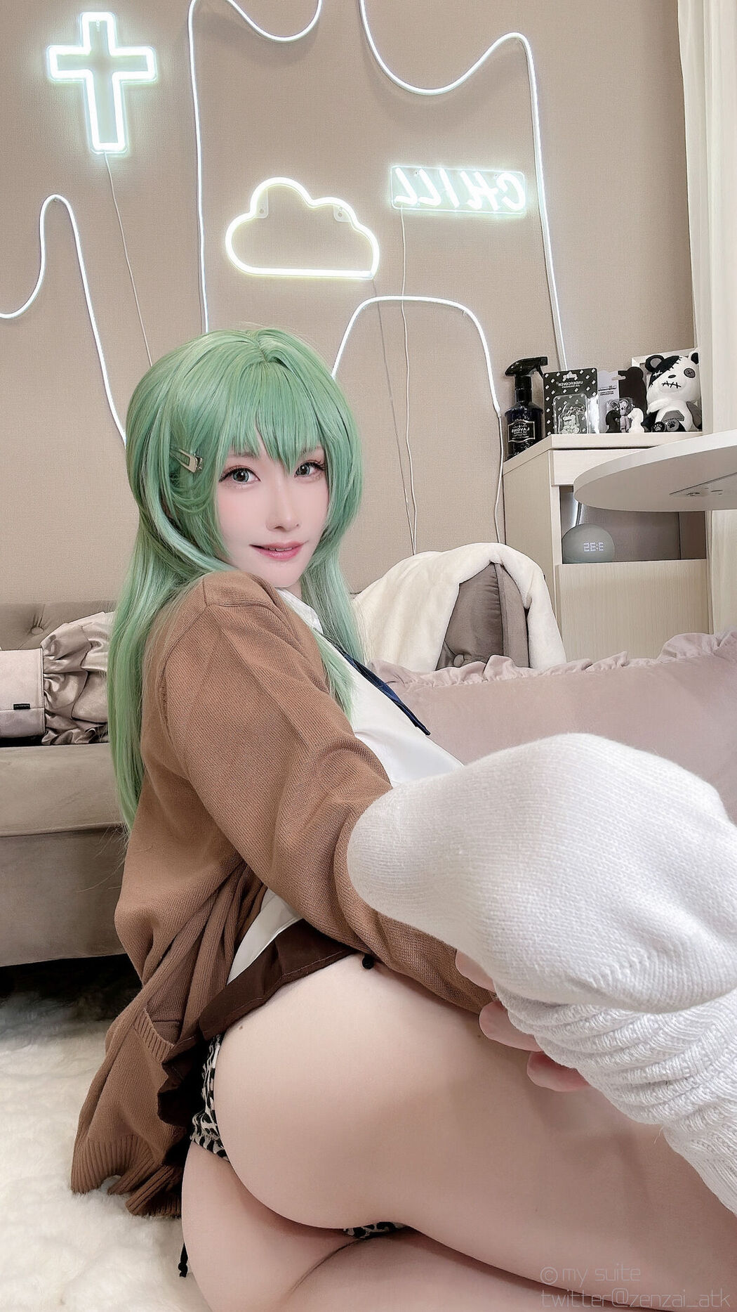 Coser@あつき Atsuki &#8211; Gal Suzuya Selfie ギャル鈴谷自撮り Part03 (61P)