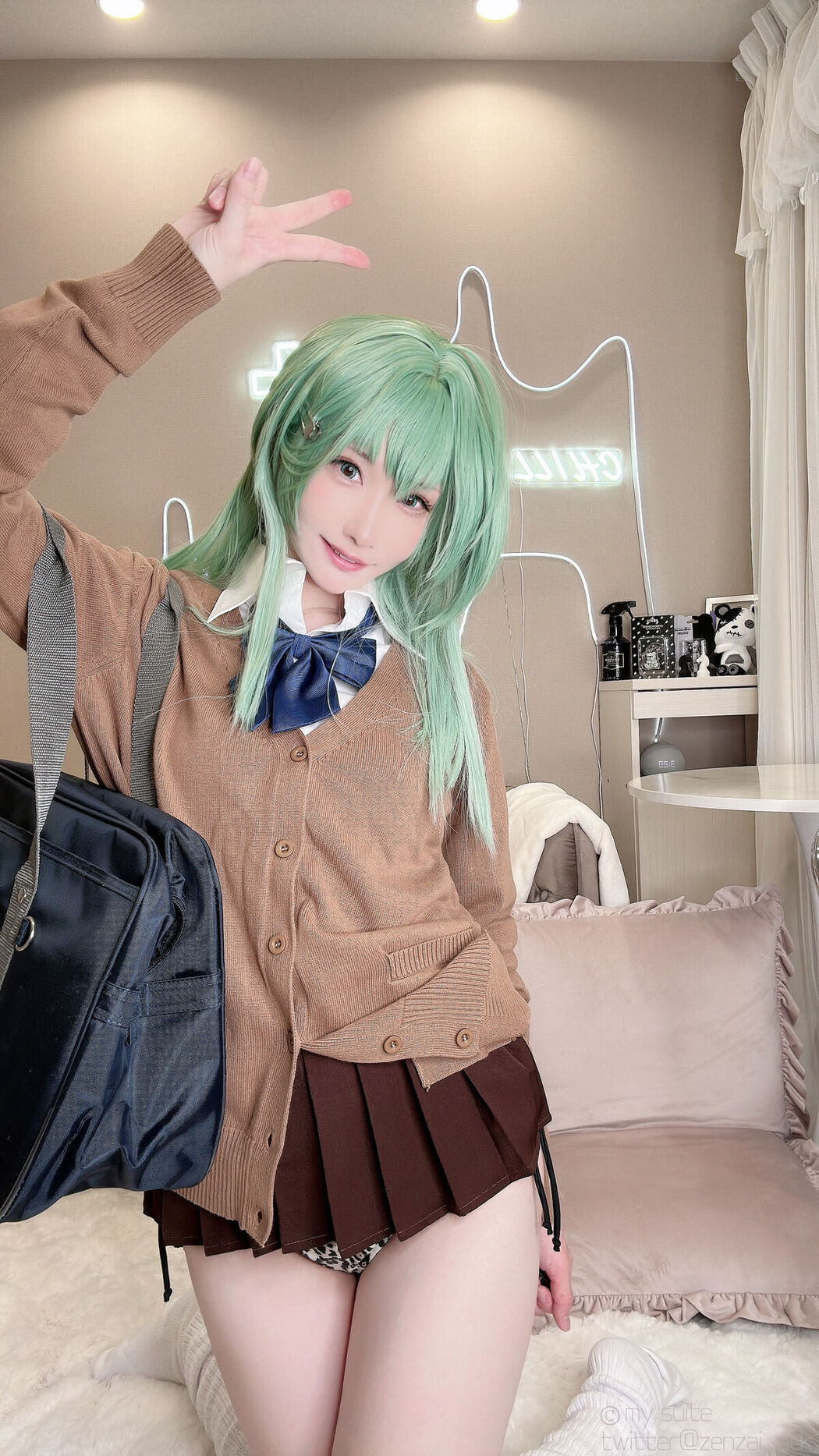 Coser@あつき Atsuki &#8211; Gal Suzuya Selfie ギャル鈴谷自撮り Part02 (61P)