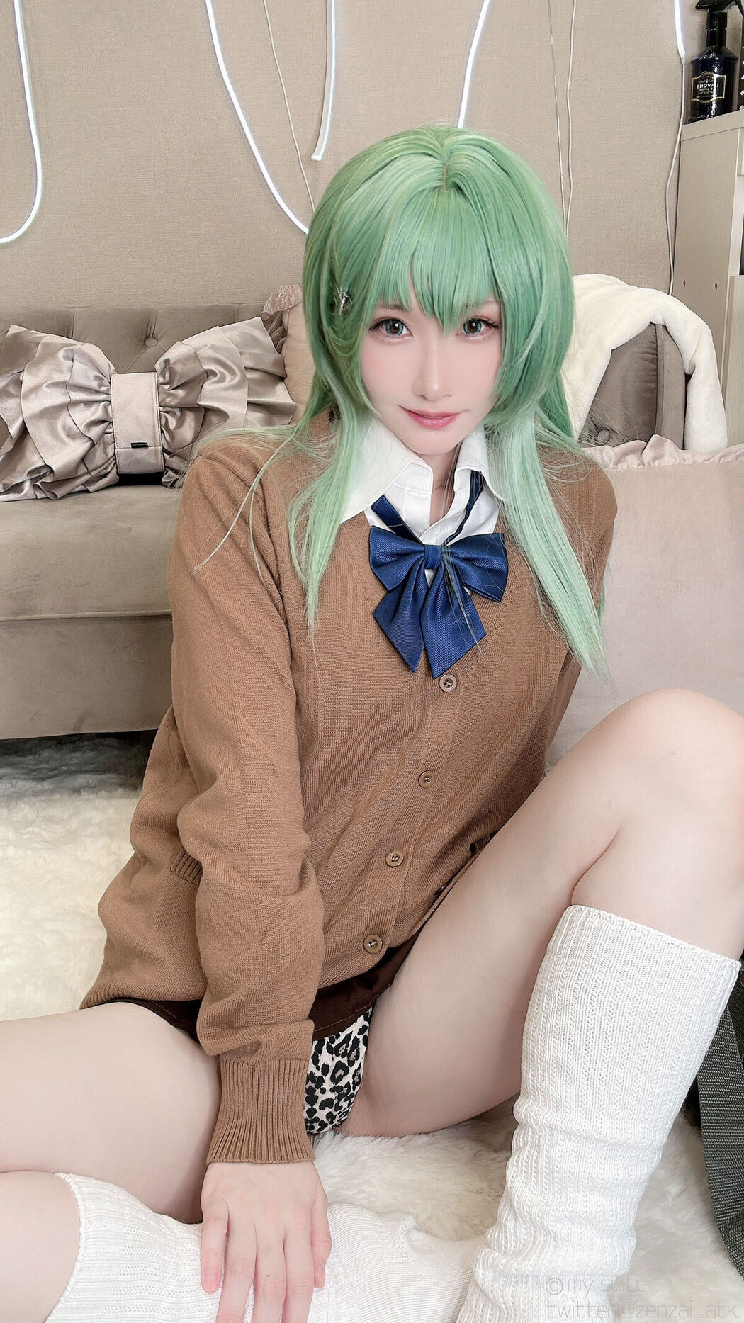 Coser@あつき Atsuki &#8211; Gal Suzuya Selfie ギャル鈴谷自撮り Part03 (61P)