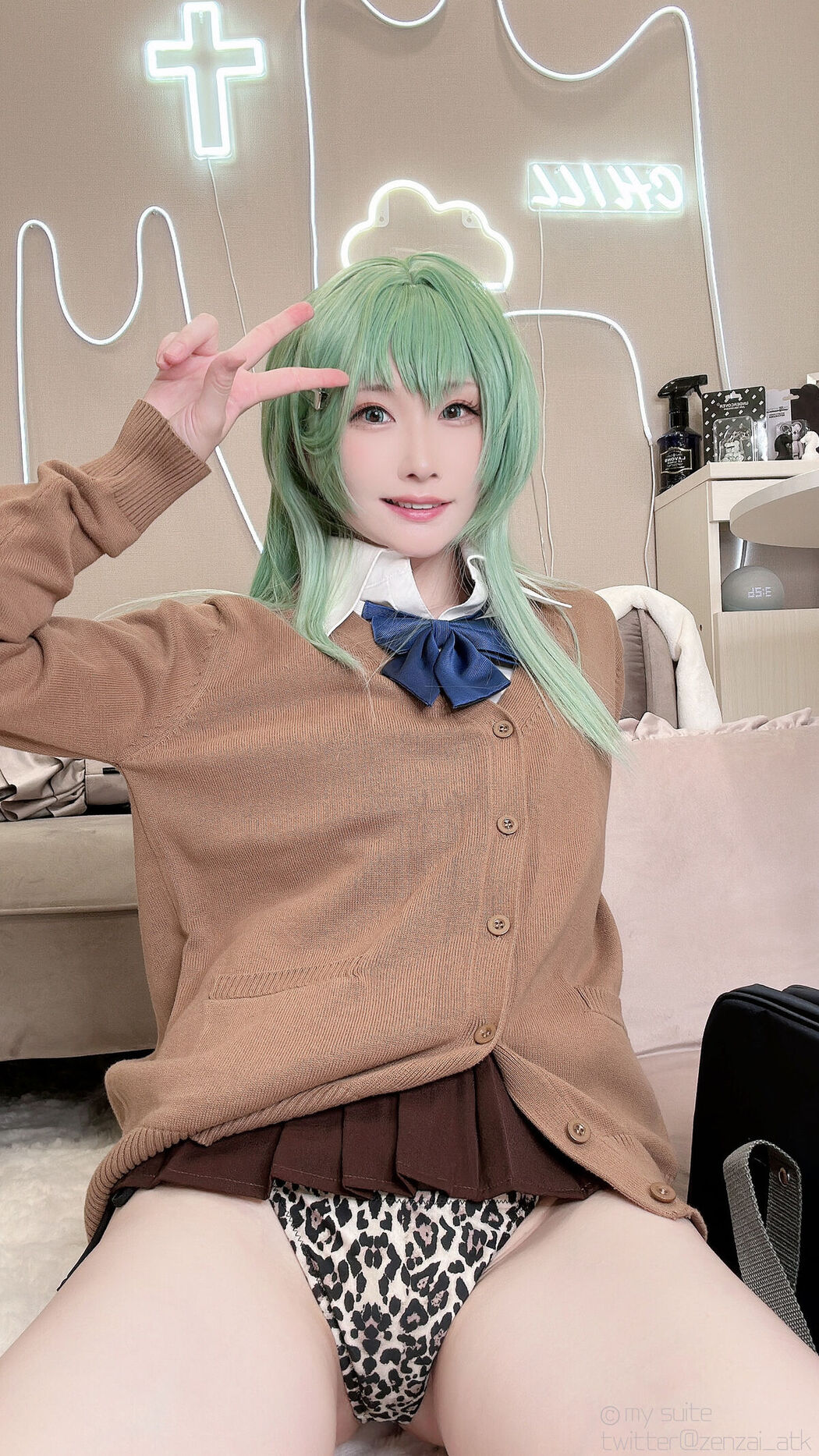 Coser@あつき Atsuki &#8211; Gal Suzuya Selfie ギャル鈴谷自撮り Part02 (61P)
