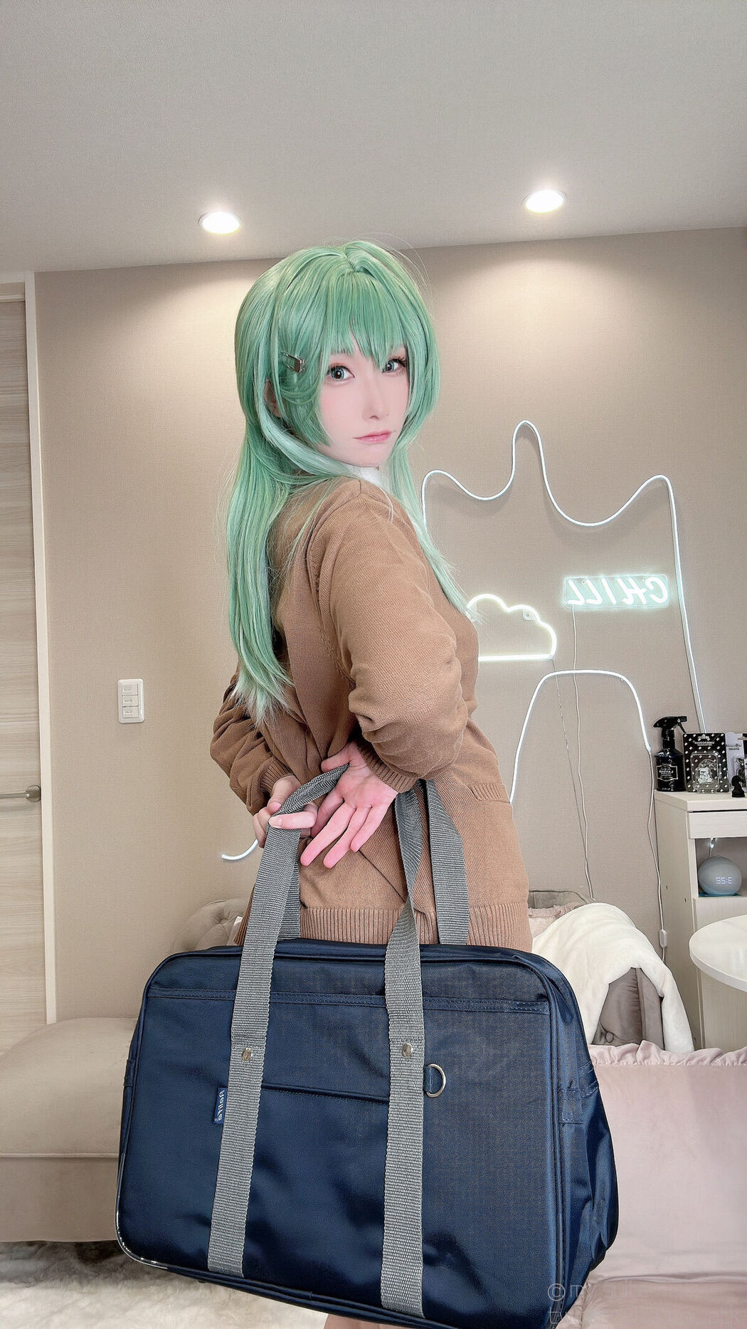 Coser@あつき Atsuki &#8211; Gal Suzuya Selfie ギャル鈴谷自撮り Part03 (61P)
