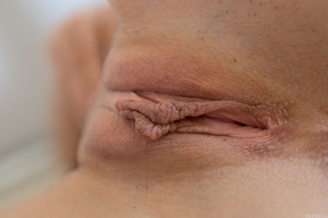 MetArt Helina Dream &#8211; Bordeaux Lace Part01 (61P)