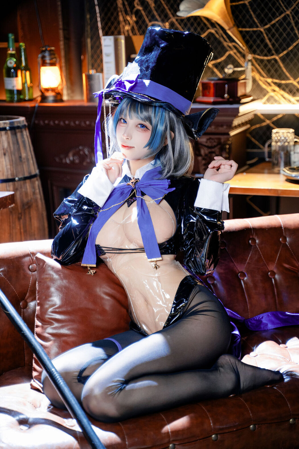 Coser@三無人型 – 碧蓝航线 柴郡绚烂夜梦 (40P)