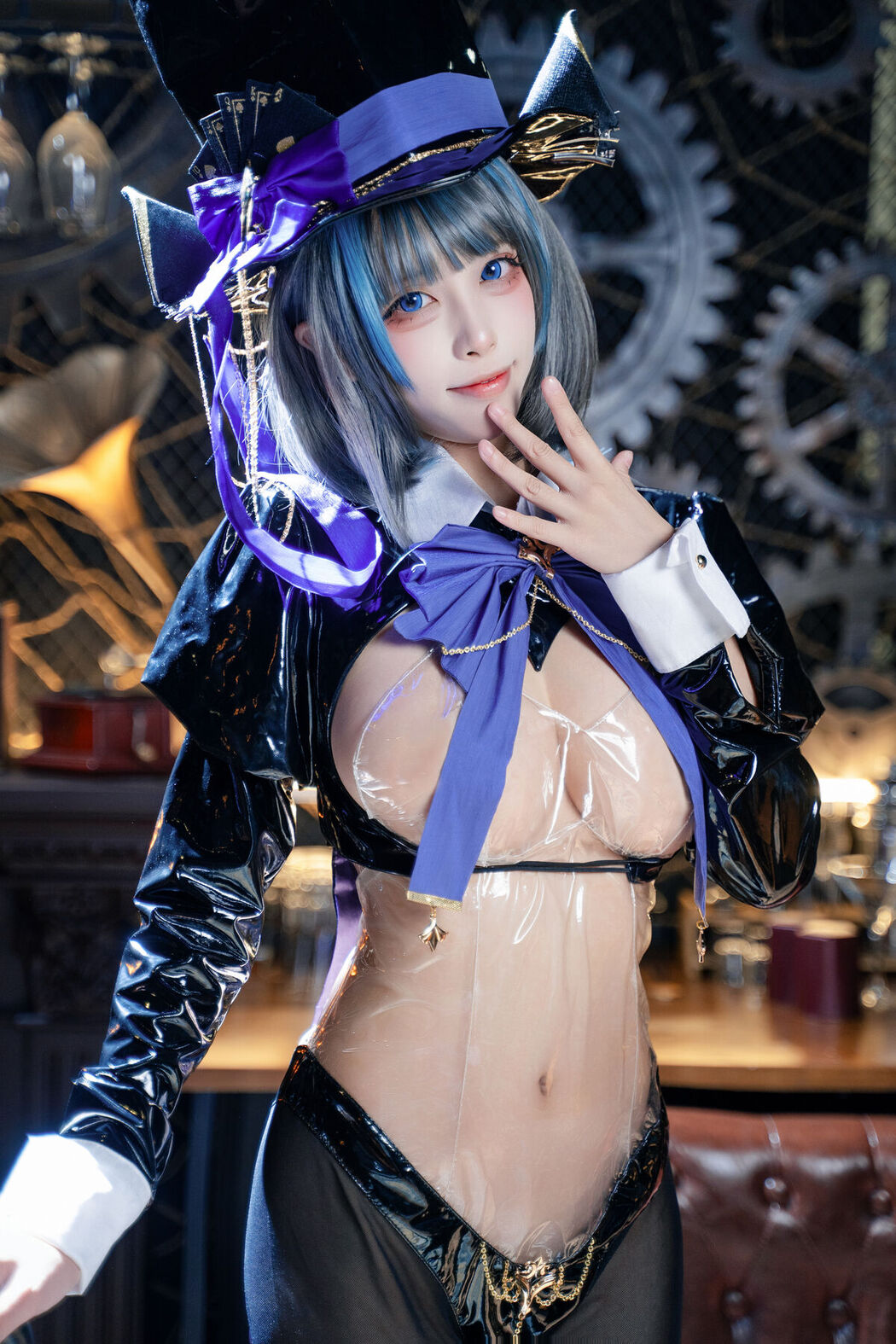 Coser@三無人型 – 碧蓝航线 柴郡绚烂夜梦 (40P)