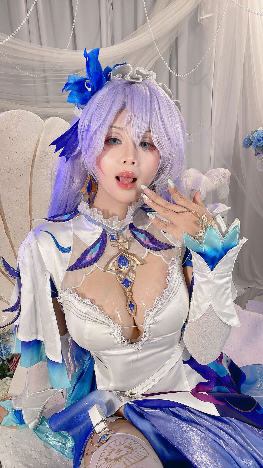 Coser@Pyon &#8211; Cantarella Wuthering Waves (78P &#8211; 1V)