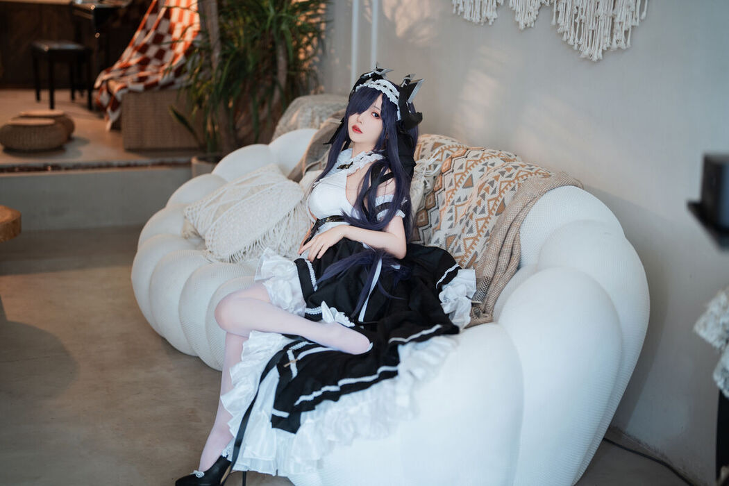 Coser@面饼仙儿 – 碧蓝航线 奥古斯特 女仆 (43P)