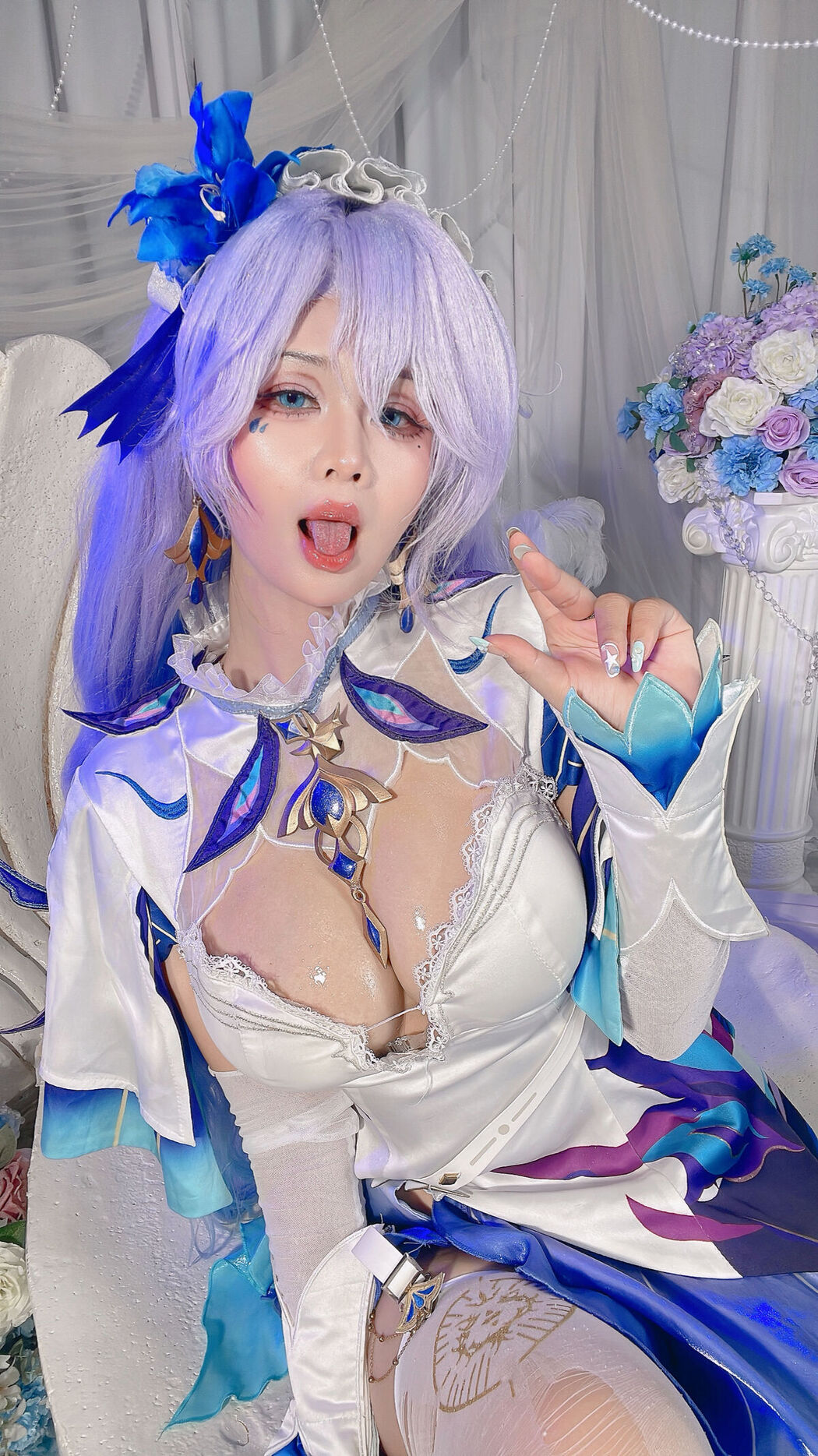 Coser@Pyon &#8211; Cantarella Wuthering Waves (78P &#8211; 1V)