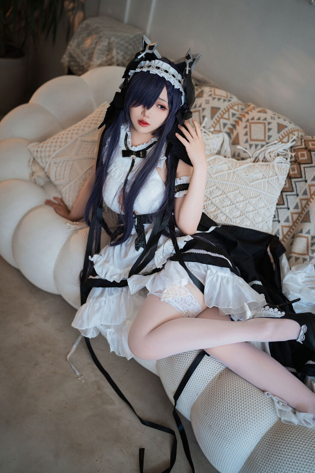 Coser@面饼仙儿 – 碧蓝航线 奥古斯特 女仆 (43P)