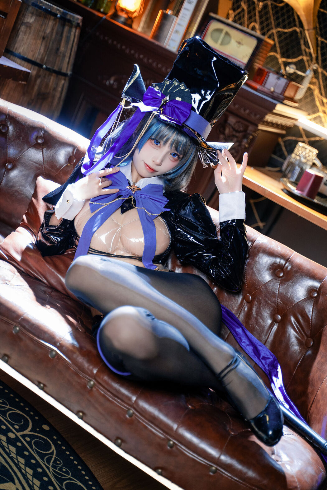 Coser@三無人型 – 碧蓝航线 柴郡绚烂夜梦 (40P)