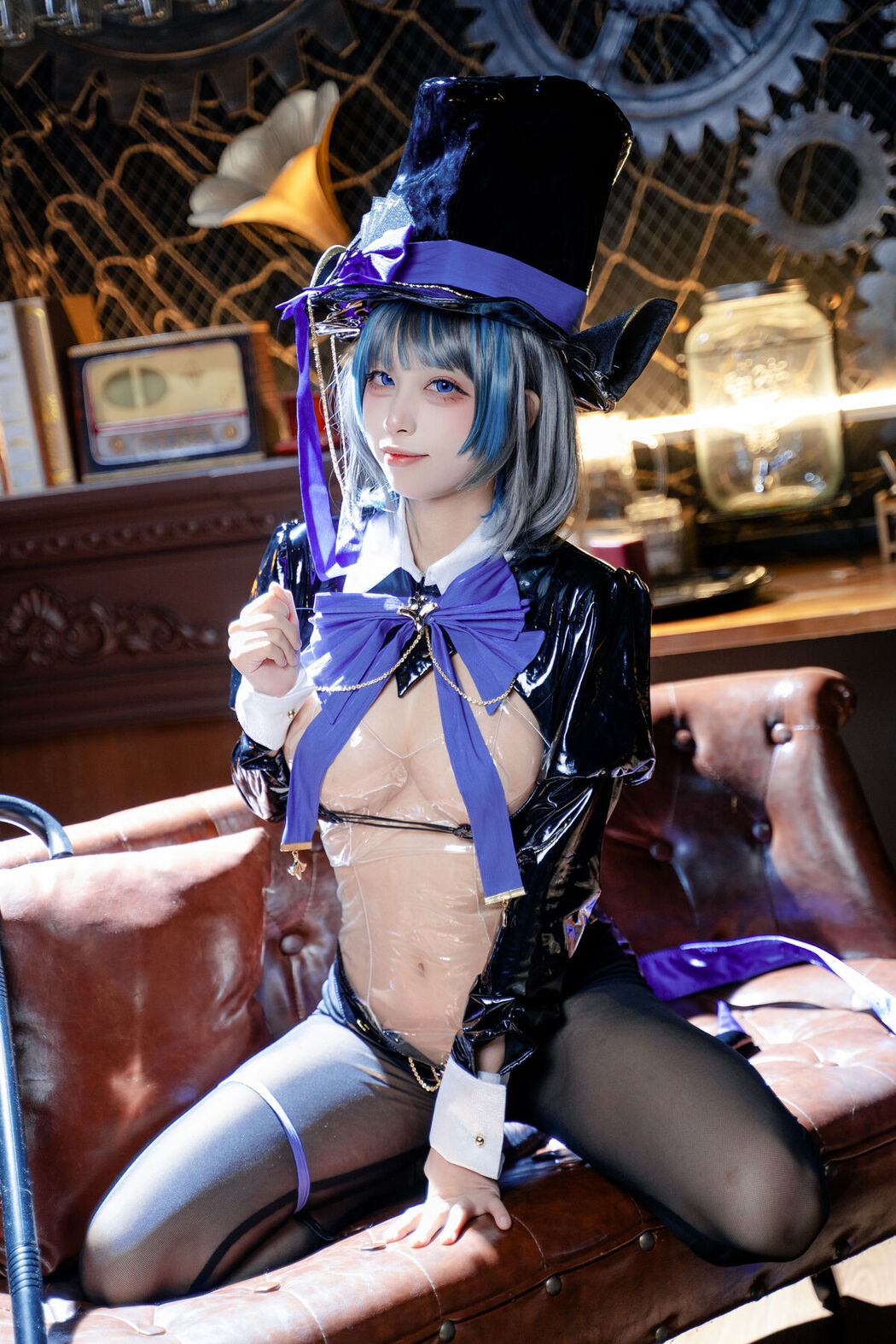 Coser@三無人型 – 碧蓝航线 柴郡绚烂夜梦 (40P)