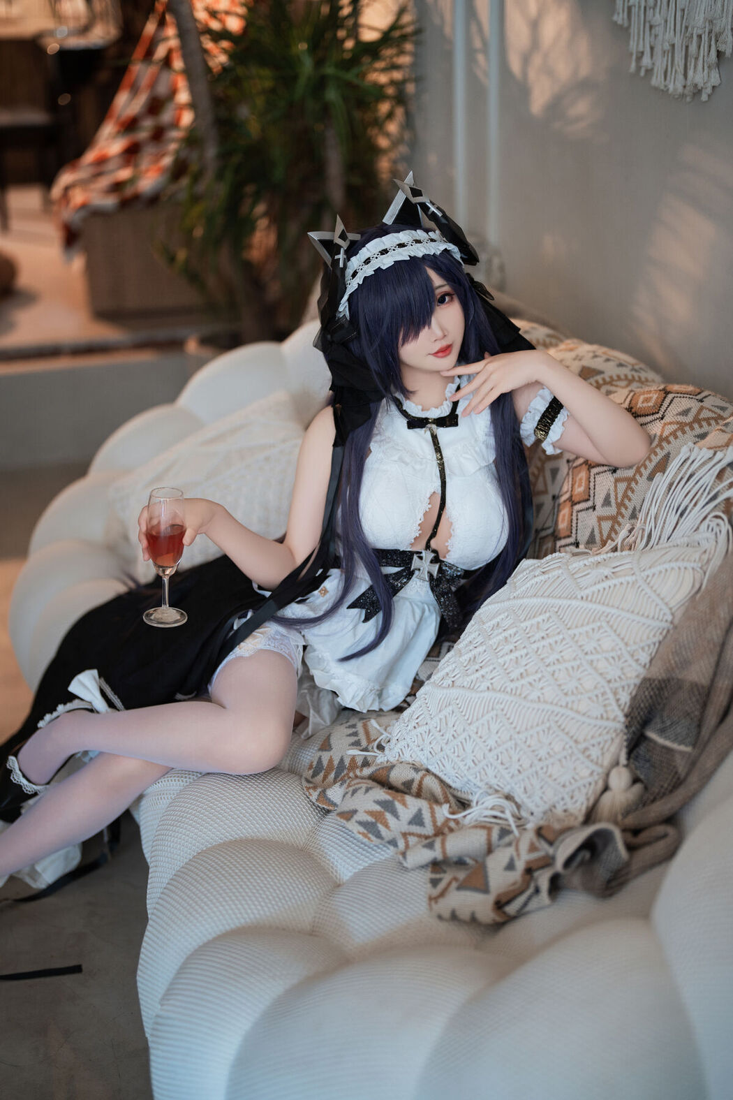 Coser@面饼仙儿 – 碧蓝航线 奥古斯特 女仆 (43P)