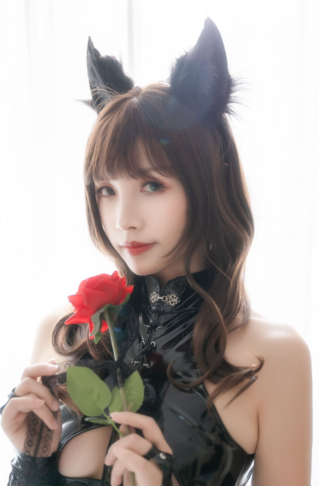 Coser@Neko薇薇 – 靡烟旗袍 (43P)