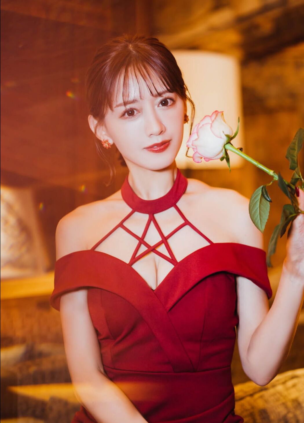 JP Airi Kijima 希島あいり – Lady Mary Part01 (50P)