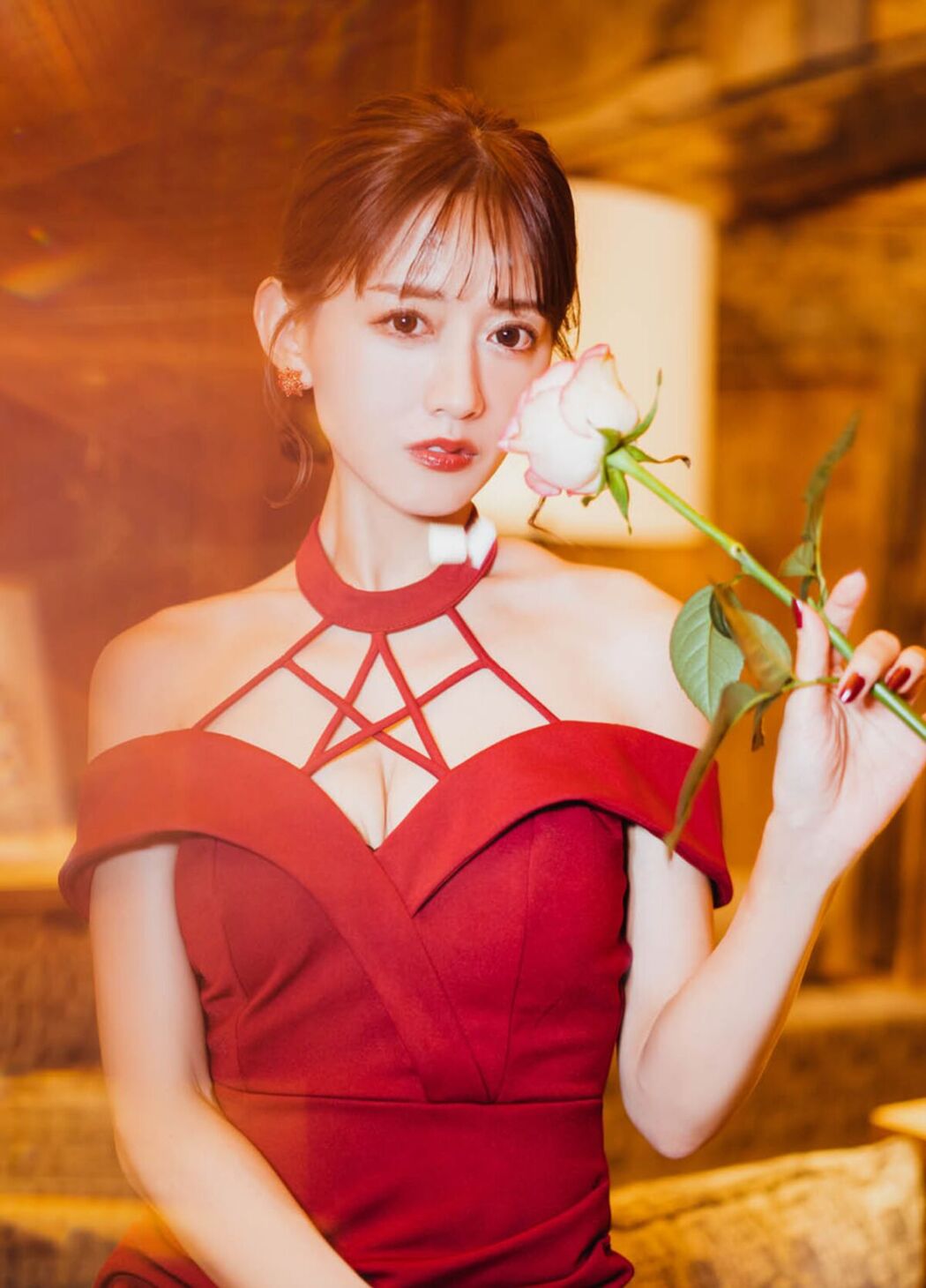 JP Airi Kijima 希島あいり – Lady Mary Part01 (50P)