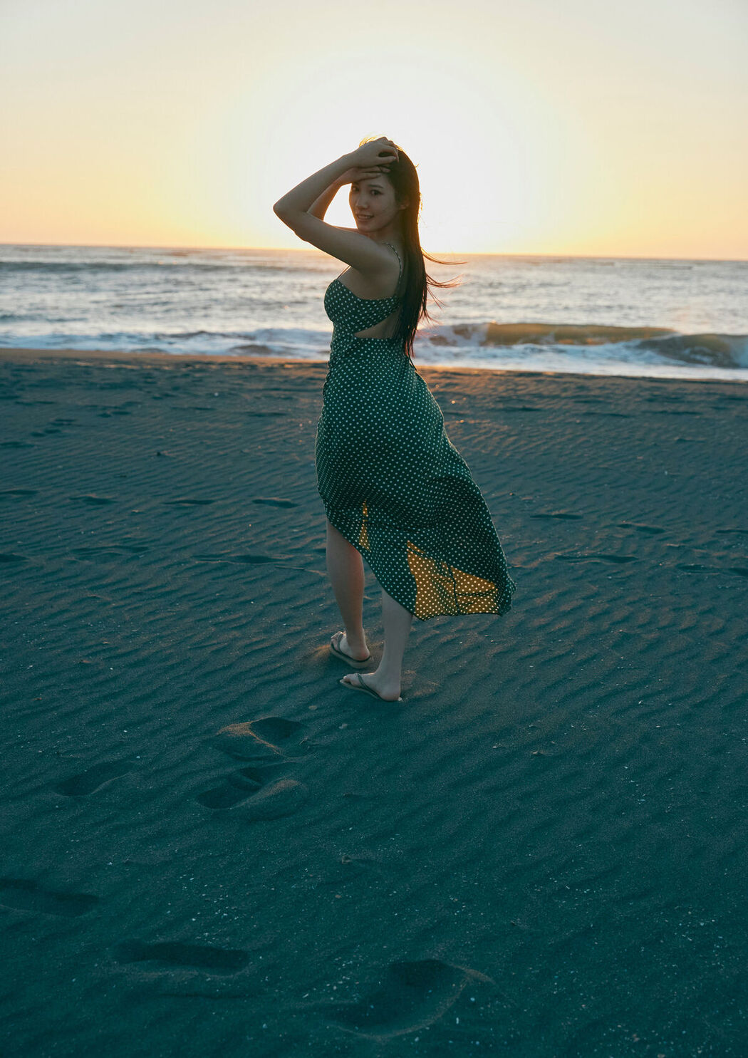 JP Yokono Sumire 横野すみれ &#8211; デジタル限定 写真集 続-No One Part01 (73P)