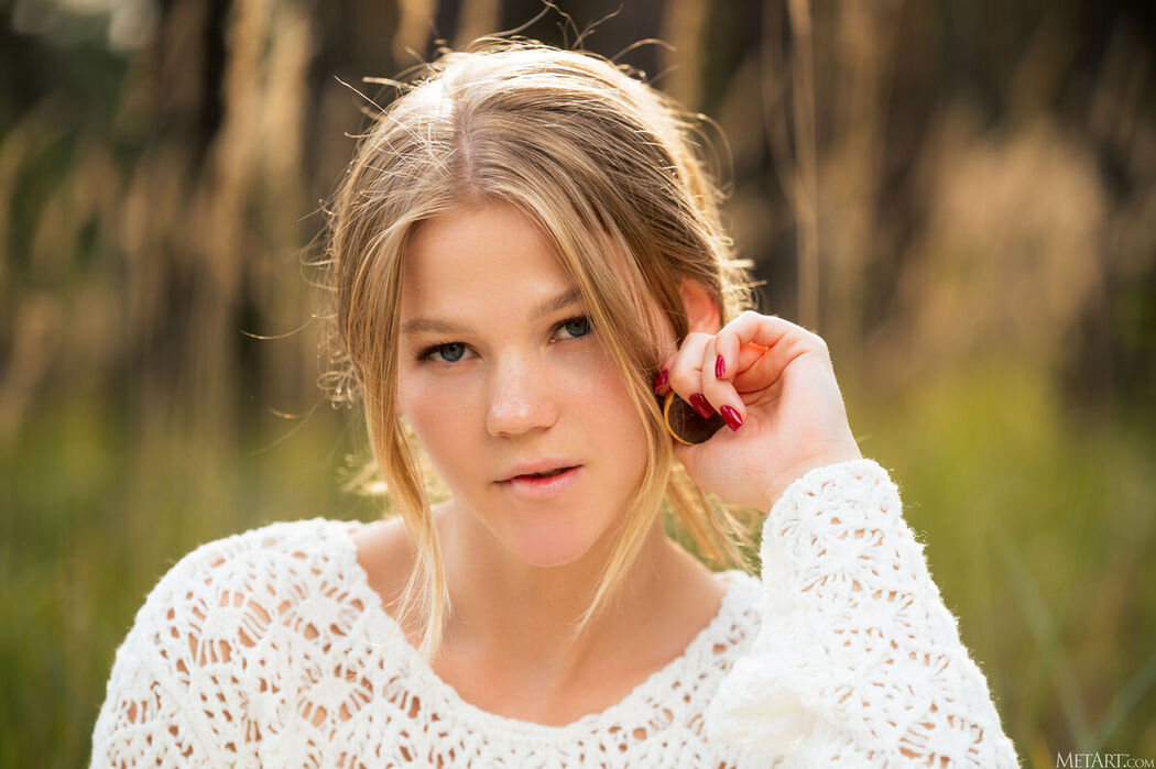 MetArt Valeria Mint &#8211; Beacon Of Light Part01 (49P)