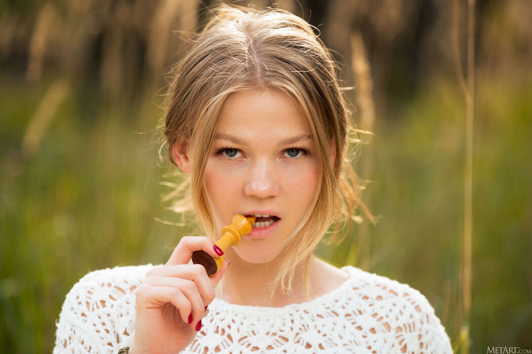 MetArt Valeria Mint &#8211; Beacon Of Light Part01 (49P)