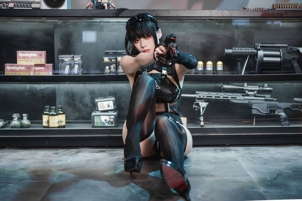 Coser@九言 – 战术人形 (68P – 3V)