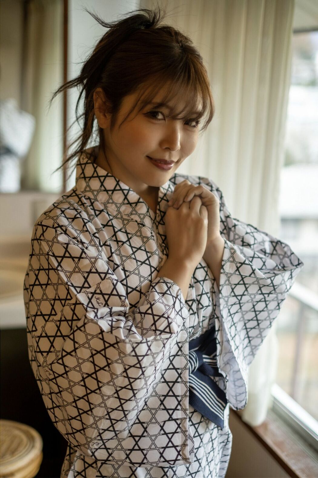 JP Niimura Akari 新村あかり &#8211; ヌード写真集 旅情の奥へ PRESTIGE PHOTOGENICS Part02 (66P)