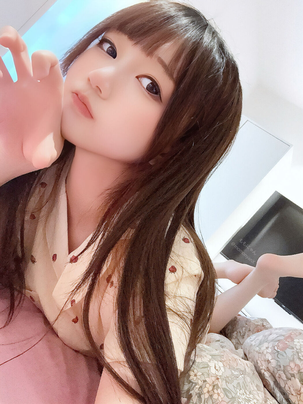 Coser@NAGISA魔物喵 &#8211; 2025年05月打包合集 Part01 (70P &#8211; 6V)