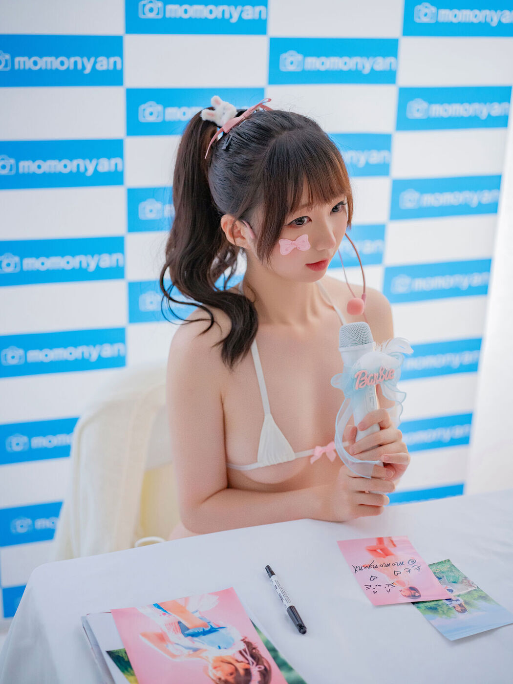 Coser@NAGISA魔物喵 &#8211; ビキニアイドルのサイン会 Part02 (61P)