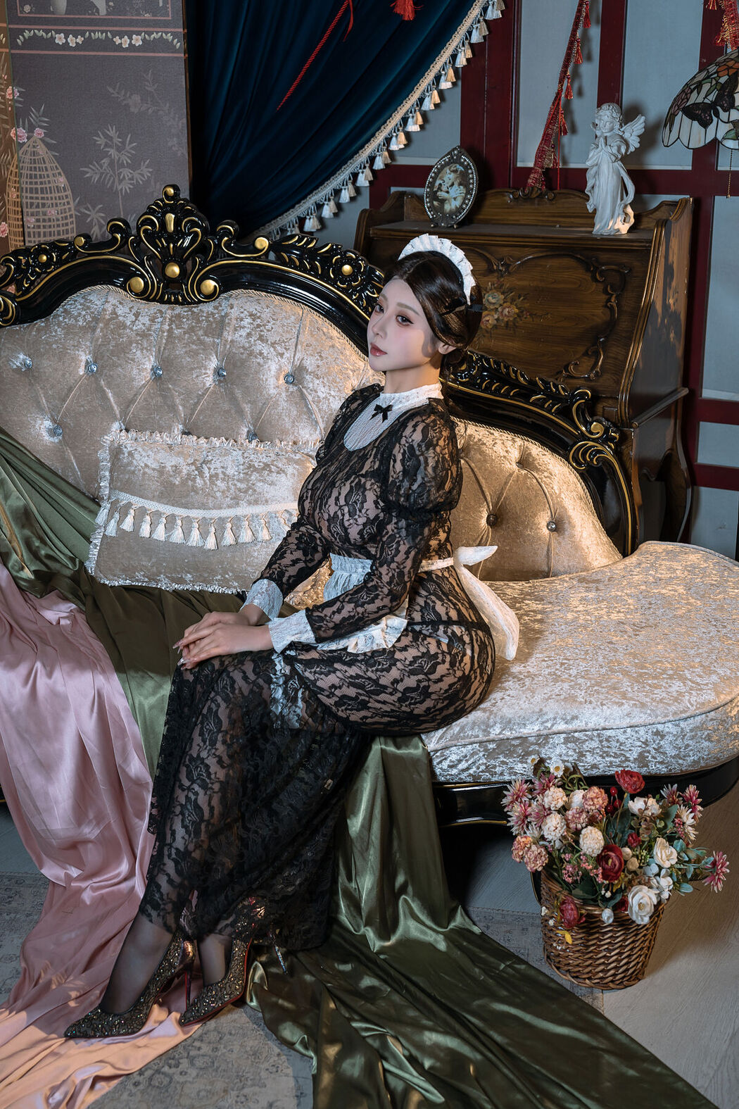 Coser@云溪溪 Yunx1x1 And 奶桃桃 &#8211; 顺从 Part01 (51P &#8211; 1V)