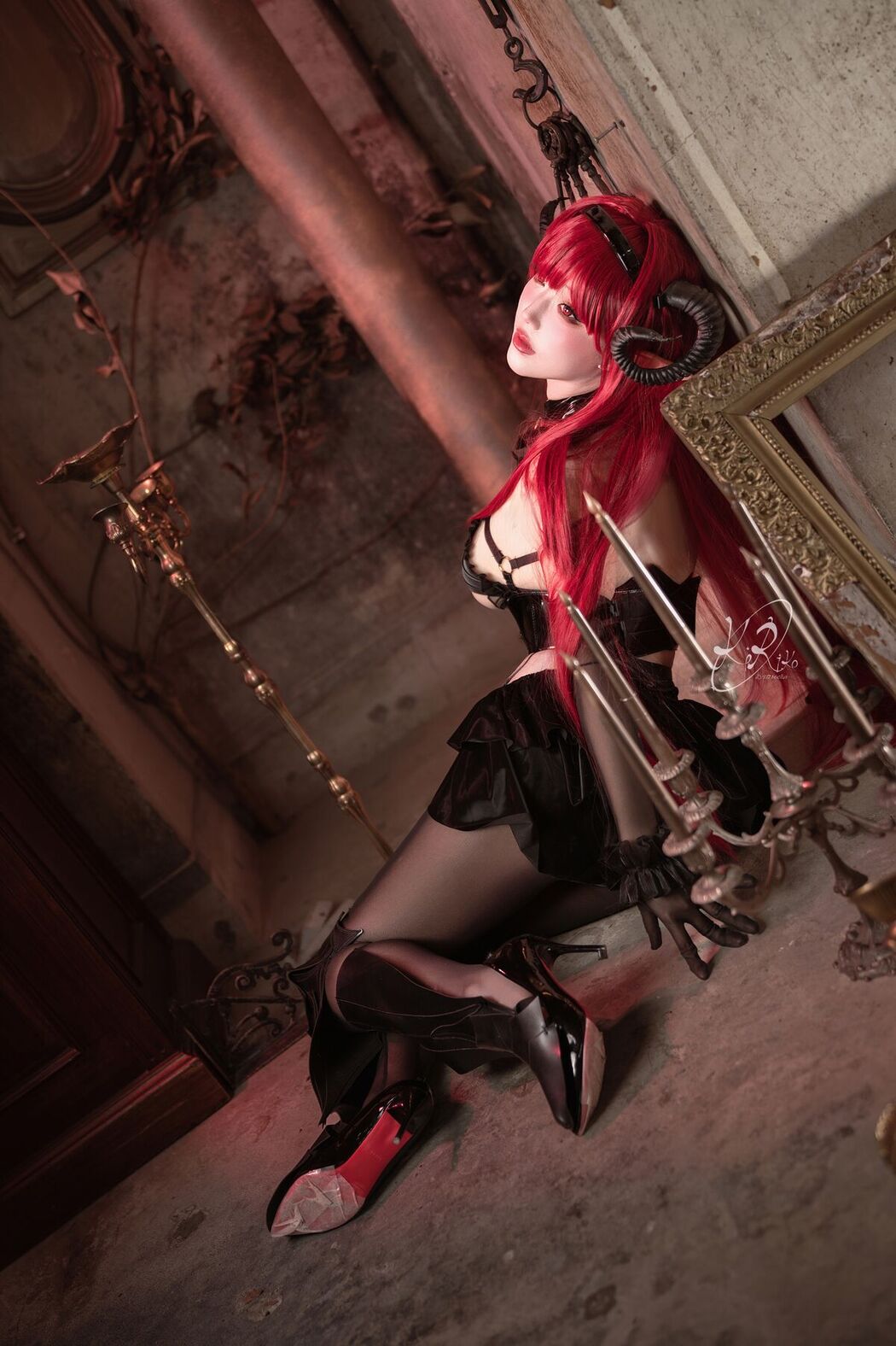 Coser@切切Celia &#8211; 兴登堡 (39P)