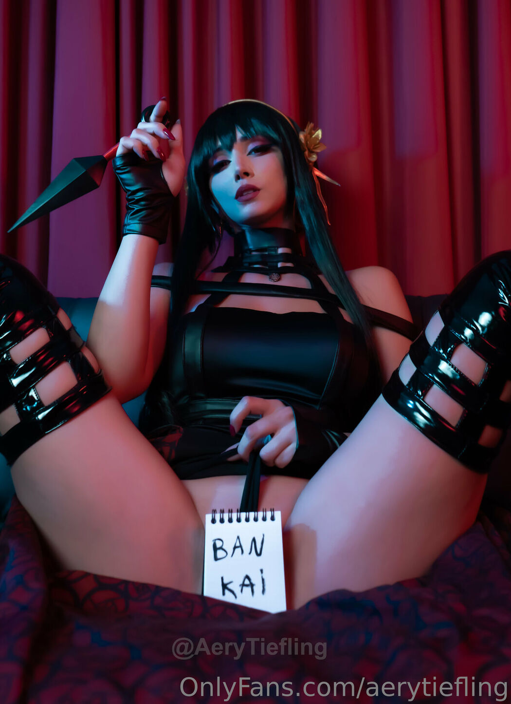 Coser@Aery Tiefling &#8211; Yor Forger (72P &#8211; 1V)