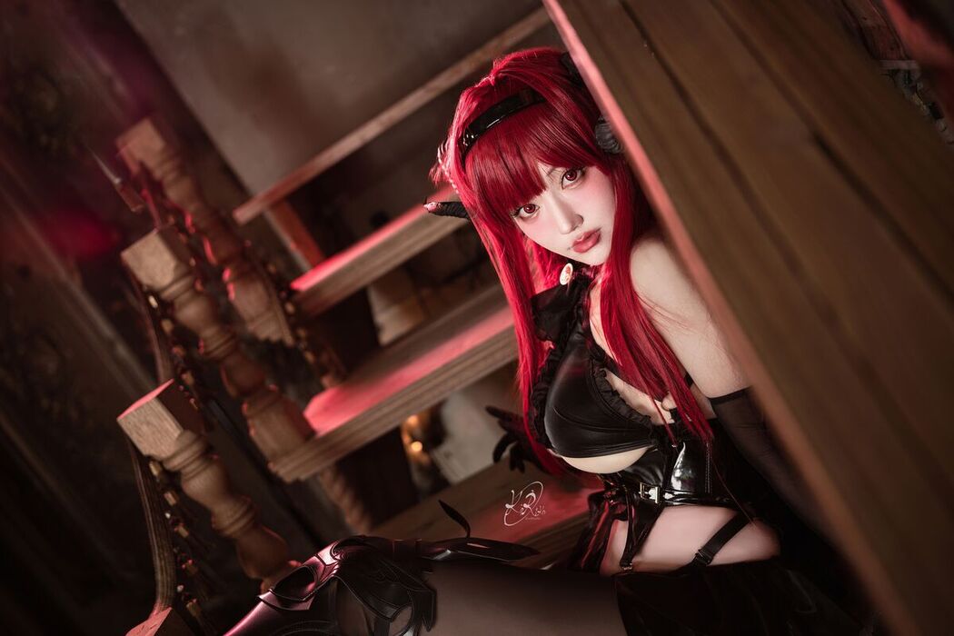 Coser@切切Celia &#8211; 兴登堡 (39P)