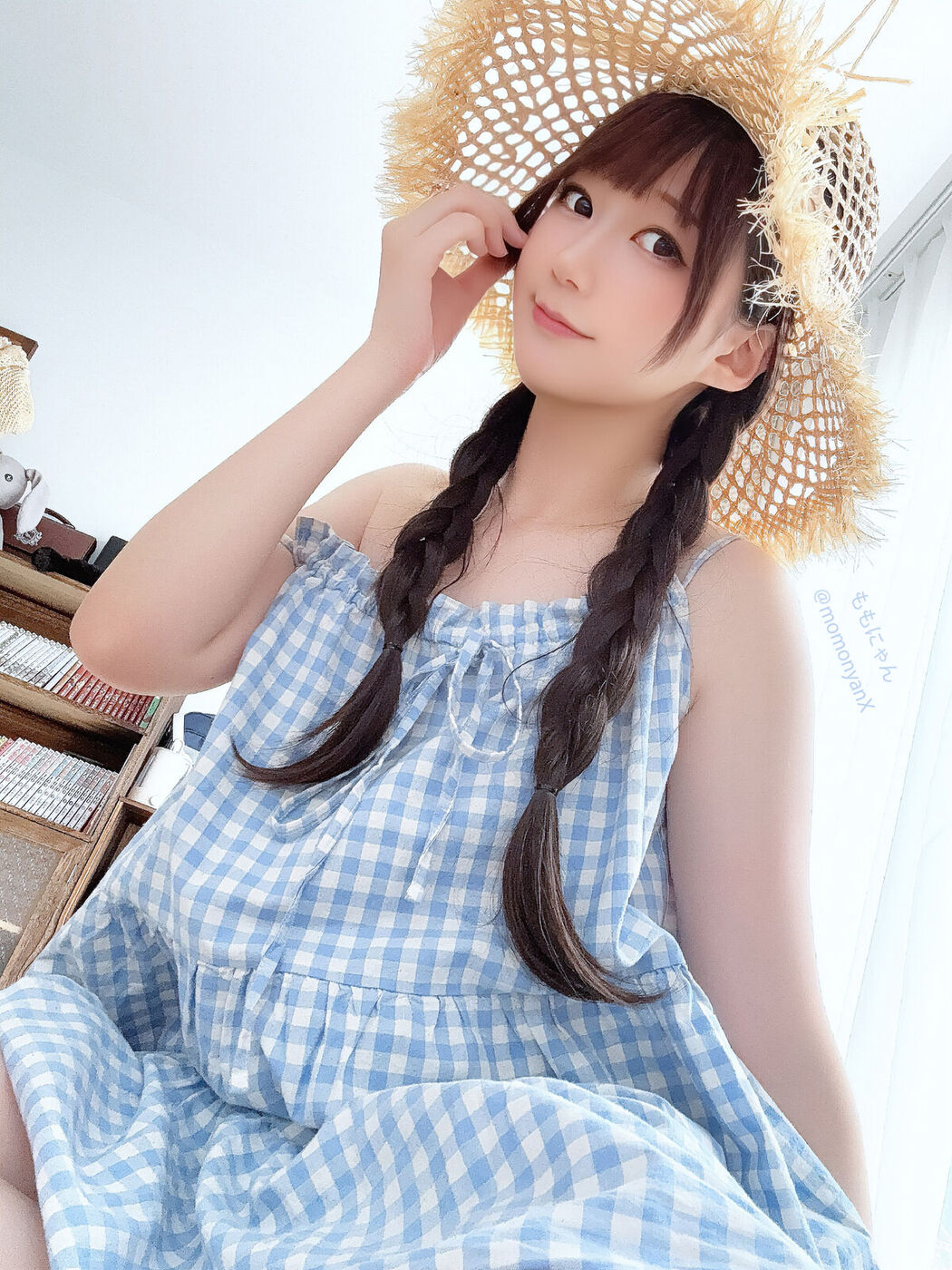 Coser@NAGISA魔物喵 &#8211; 2025年05月打包合集 Part03 (70P)