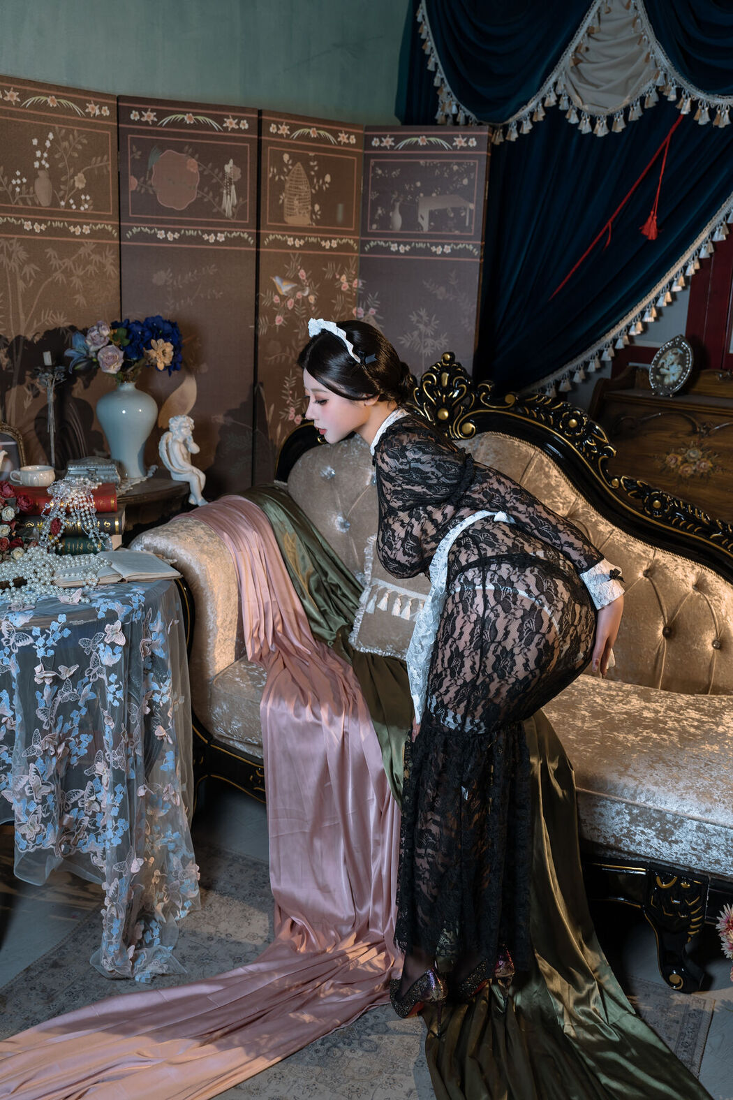 Coser@云溪溪 Yunx1x1 And 奶桃桃 &#8211; 顺从 Part01 (51P &#8211; 1V)