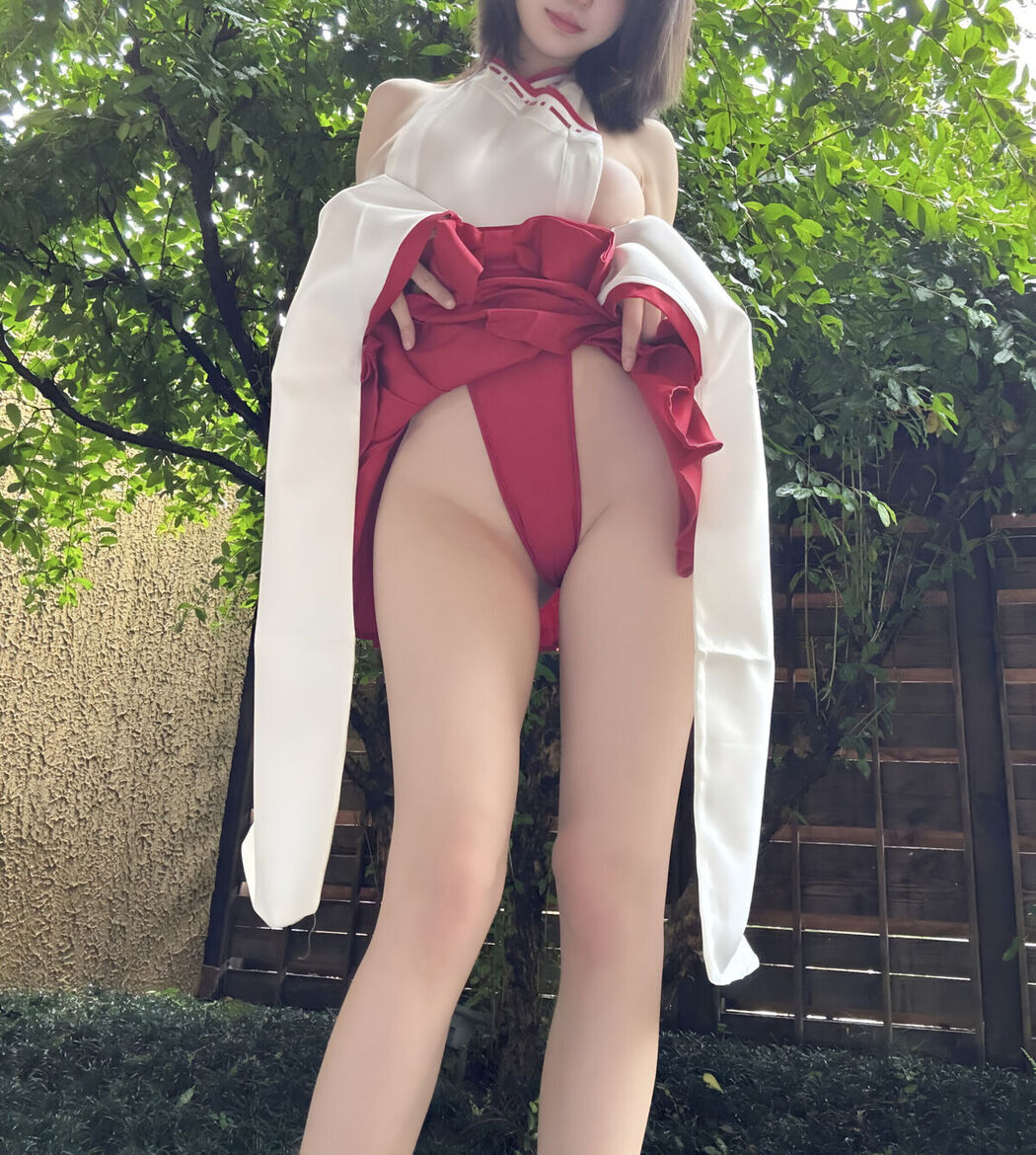 Coser@小仓千代w &#8211; 2025年6月Fantia订阅 Part02 (61P)