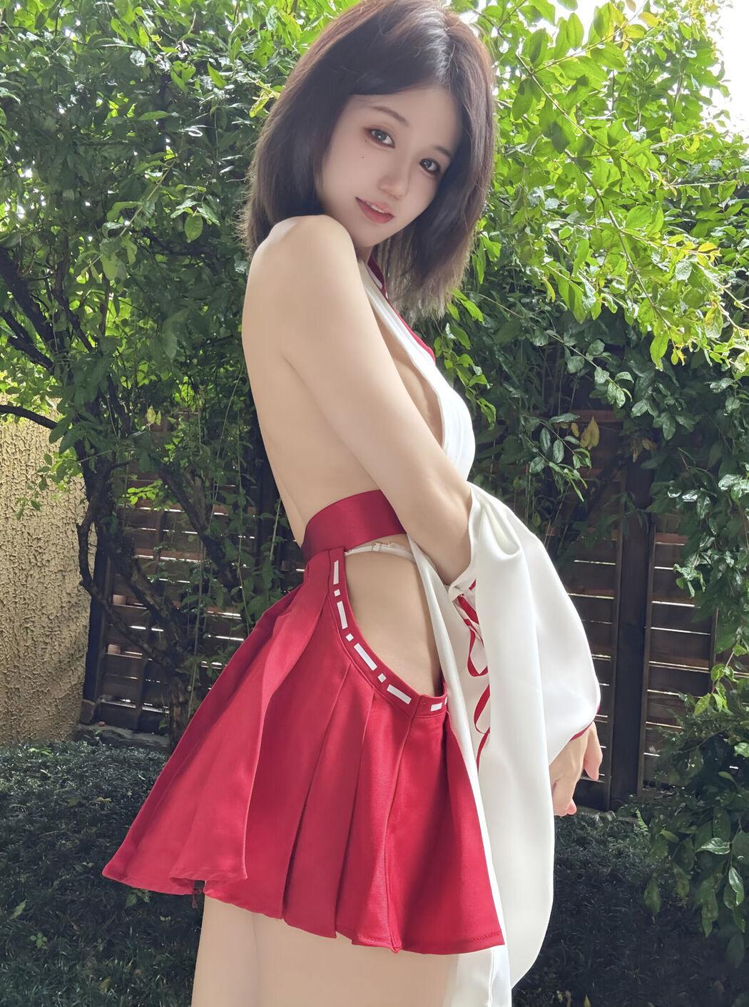 Coser@小仓千代w &#8211; 2025年6月Fantia订阅 Part02 (61P)