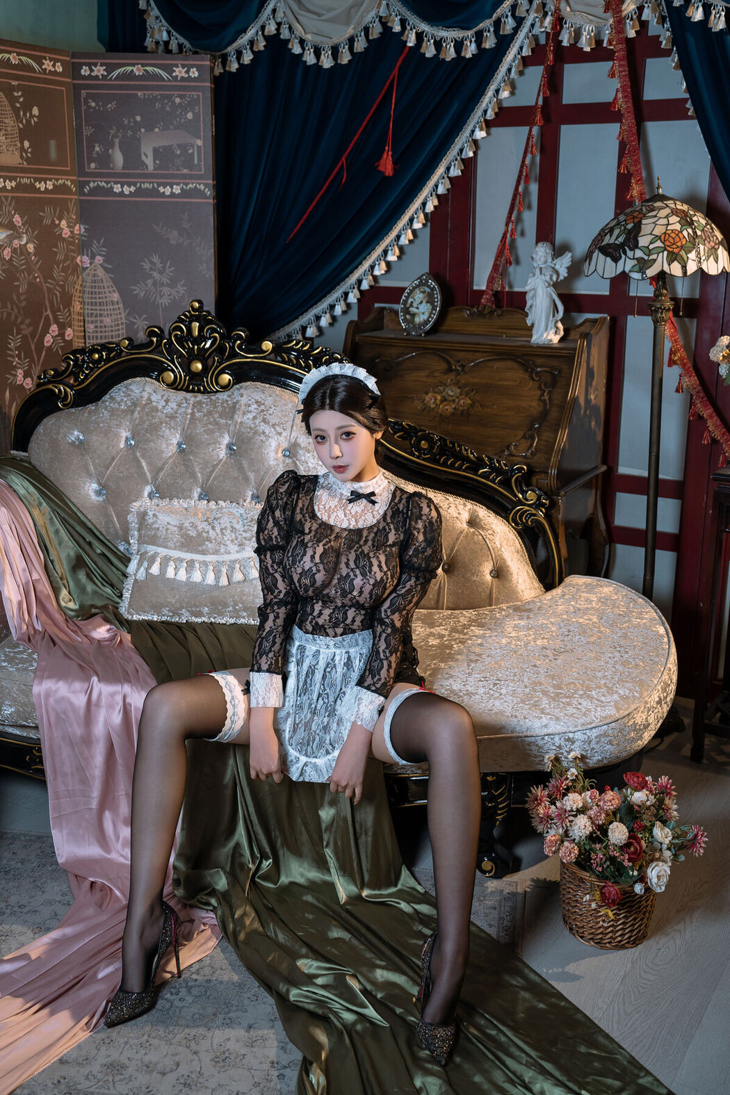 Coser@云溪溪 Yunx1x1 And 奶桃桃 &#8211; 顺从 Part01 (51P &#8211; 1V)