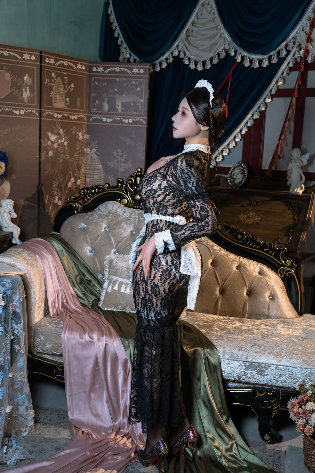 Coser@云溪溪 Yunx1x1 And 奶桃桃 &#8211; 顺从 Part01 (51P &#8211; 1V)