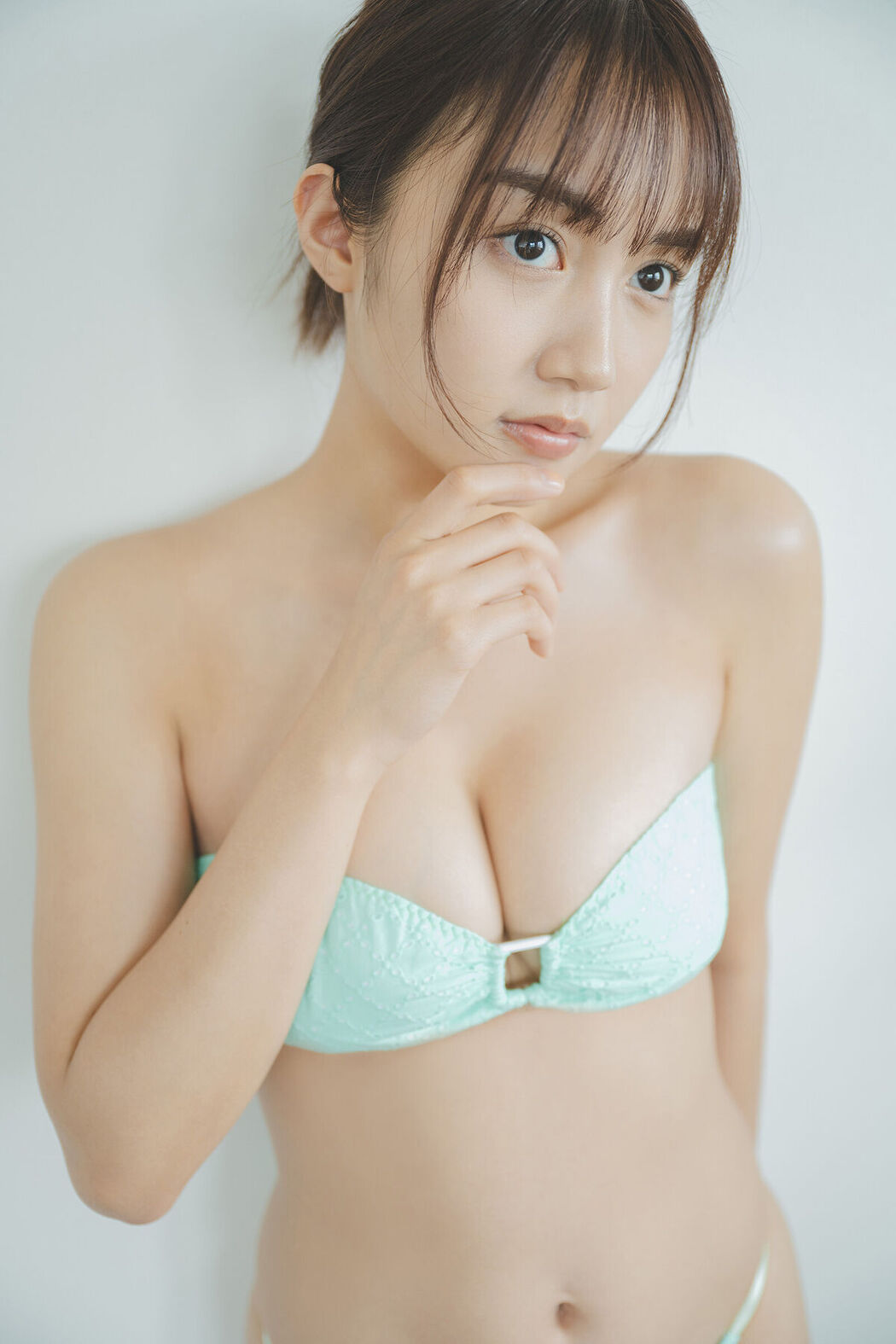 JP Hikari Kuroki 黒木ひかり – 漫画アクションデジタル写真集 たまには海辺で (45P)