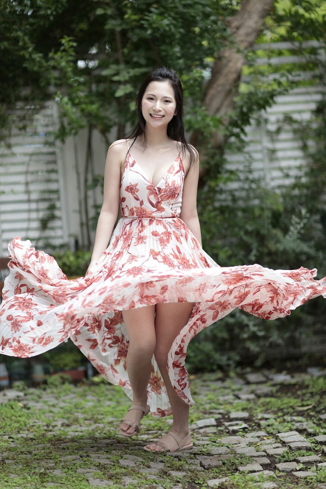 JP Miho Machiyama 街山みほ &#8211; FRIDAYデジタル写真集 現役慶應大学生美女×篠山紀信 撮 深窓 (51P)