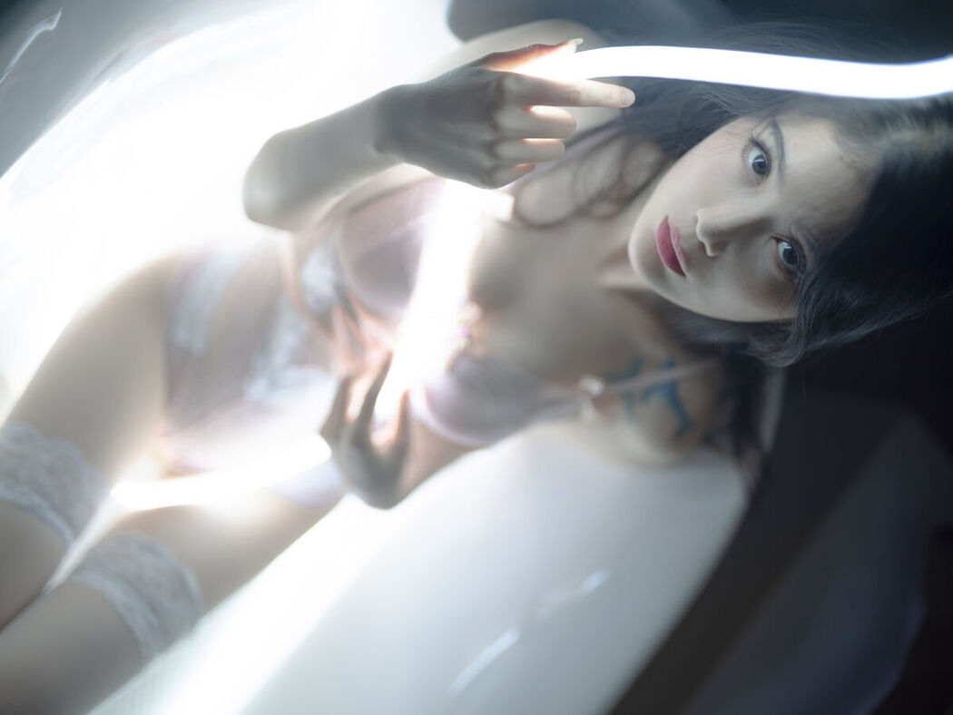 Coser@一米八的大梨子 – 思念如苦海 (41P)