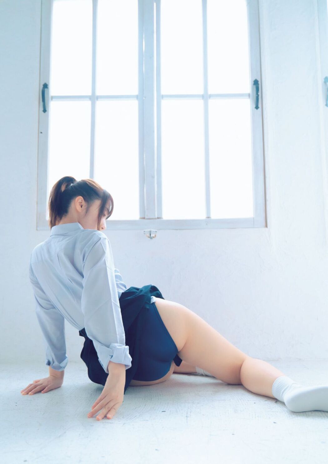 JP Moe Iori 伊織萌 &#8211; 競泳水着 (72P)