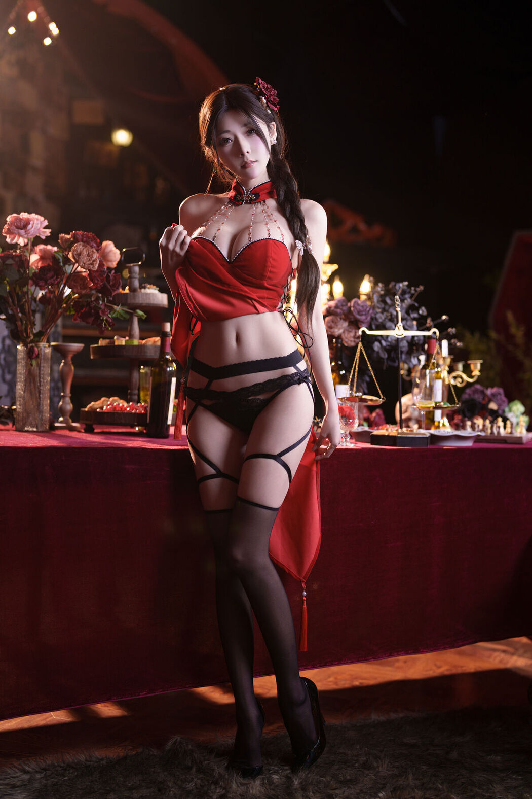 Coser@香草喵露露 – 2025春节 (41P)